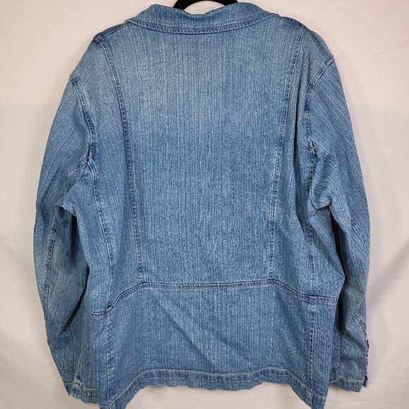 St. John's Bay Blue Denim Jacket - Picture 8 of 9